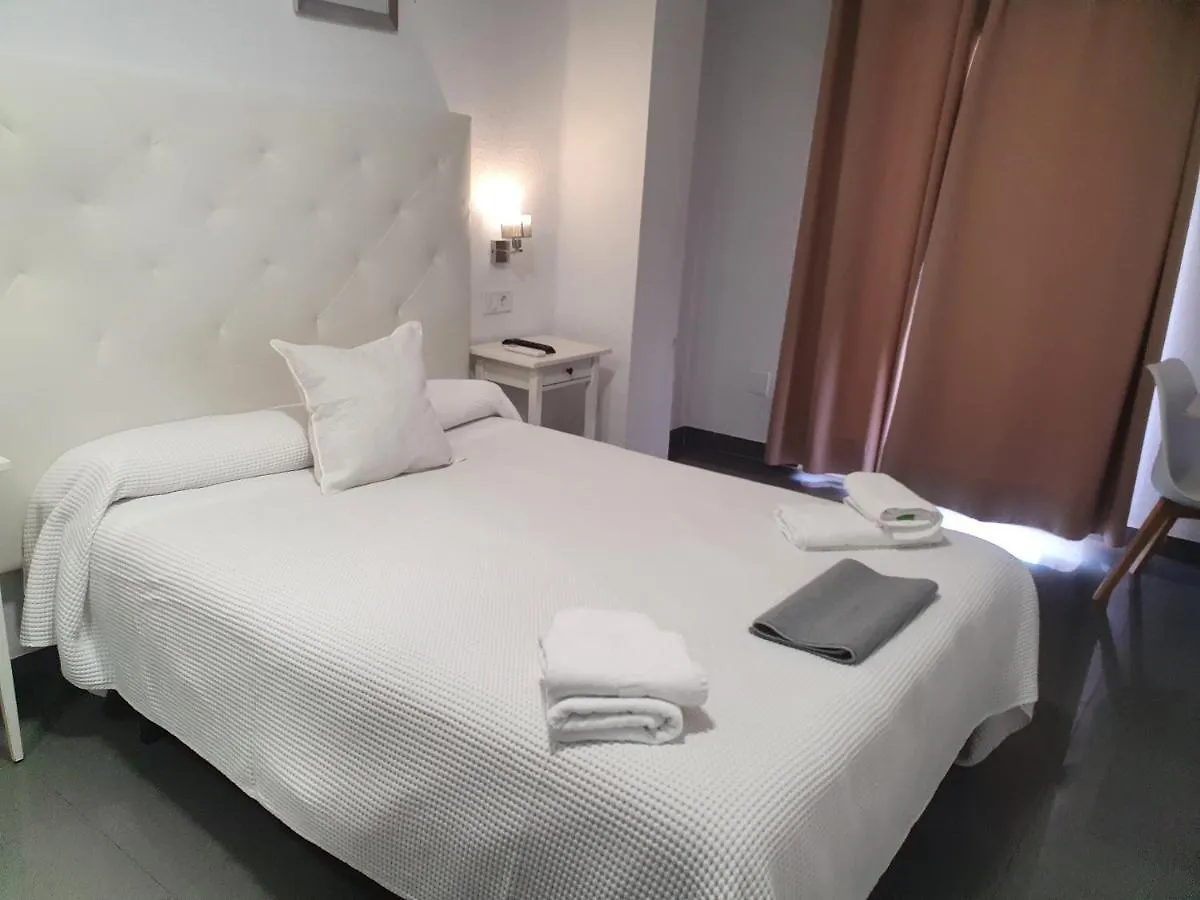 Hostal La Ermita Nerja Gasthof