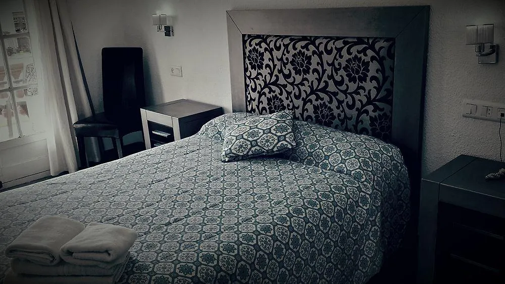 Hostal La Ermita Nerja 2*,  Spain