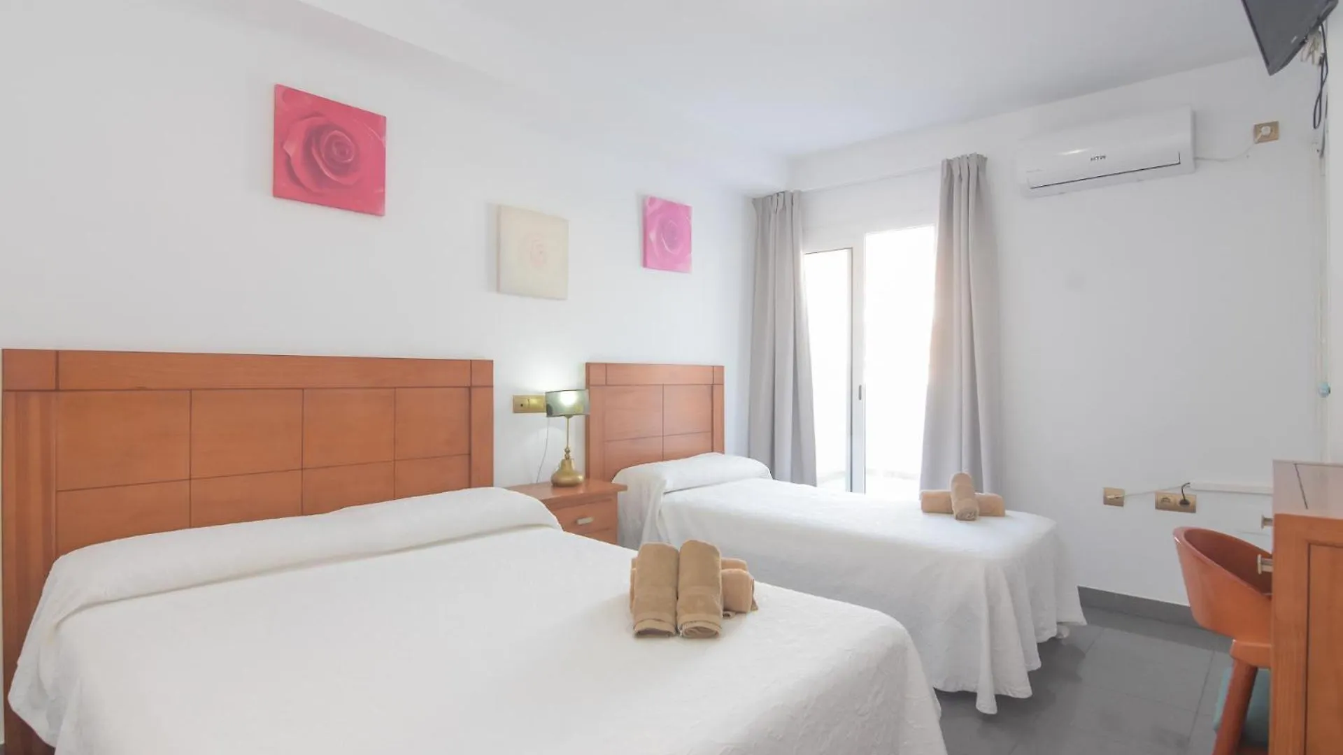 ** Maison d'hôtes Hostal La Ermita Nerja Espagne