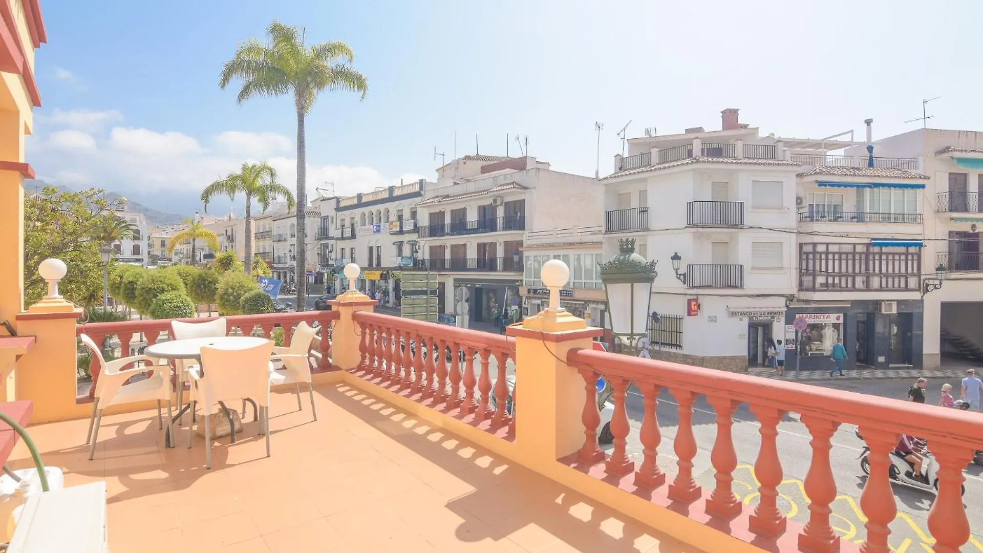 Hostal La Ermita Nerja Guest house